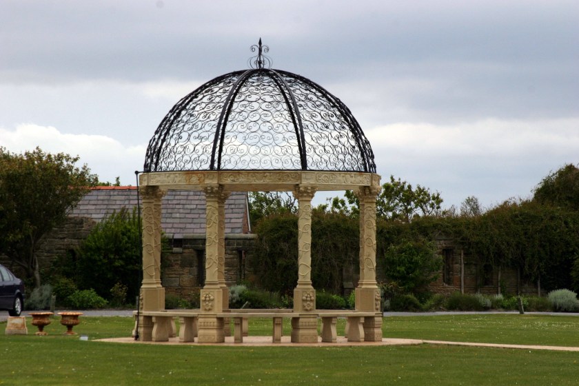 Gazebo - Leasowe Castle Hotel