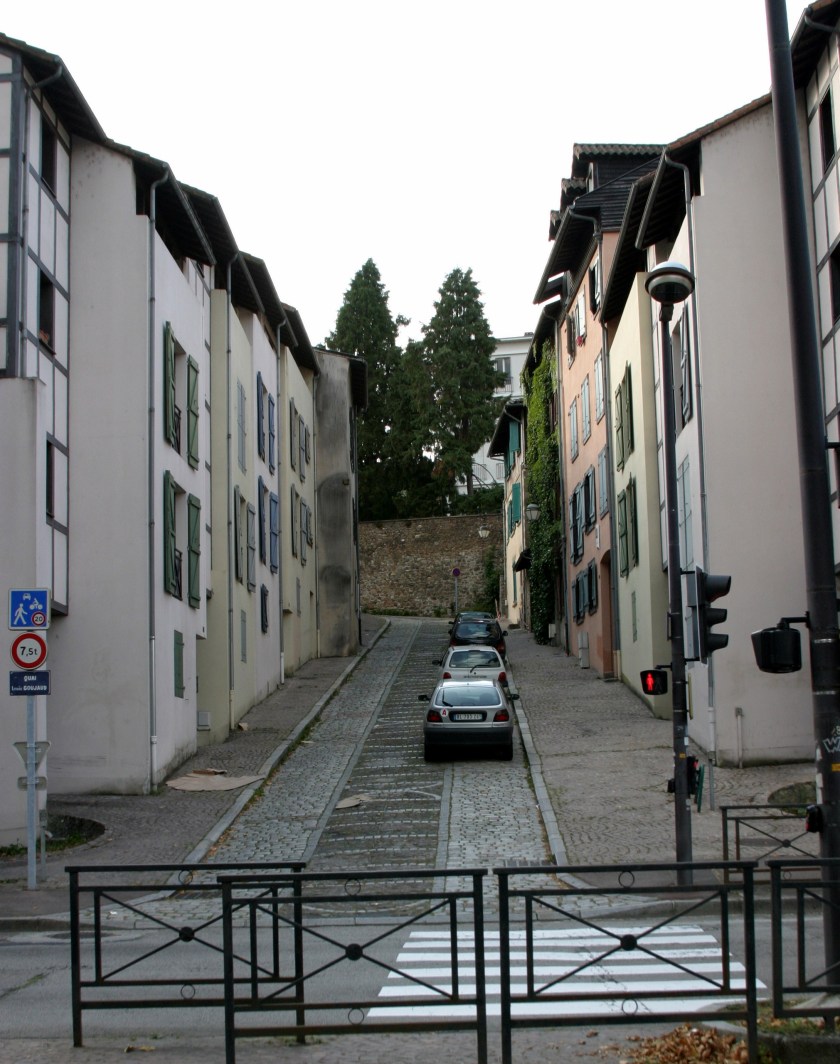 Limoges, France - Rue du Pont Saint-Etienne 2014