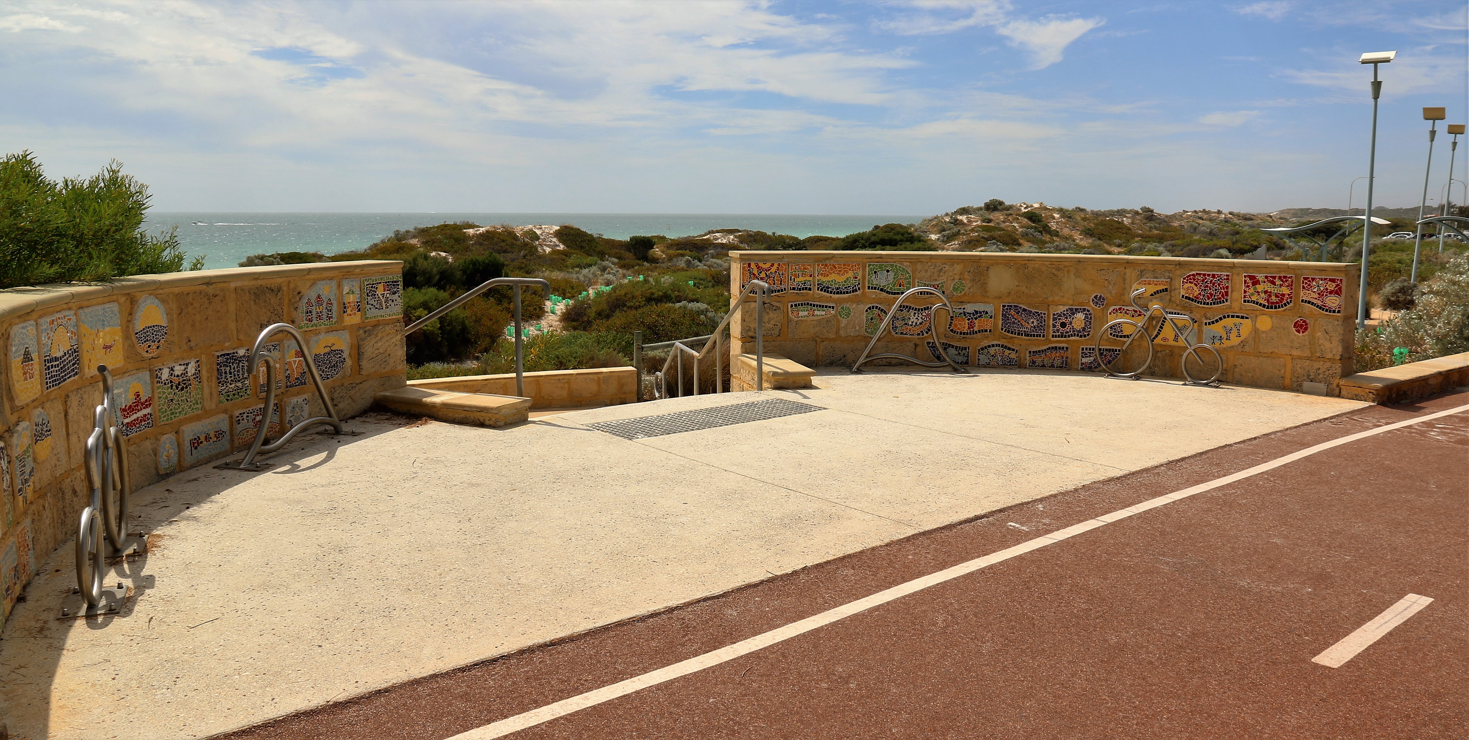 Mullaloo Beach - Access through dunes